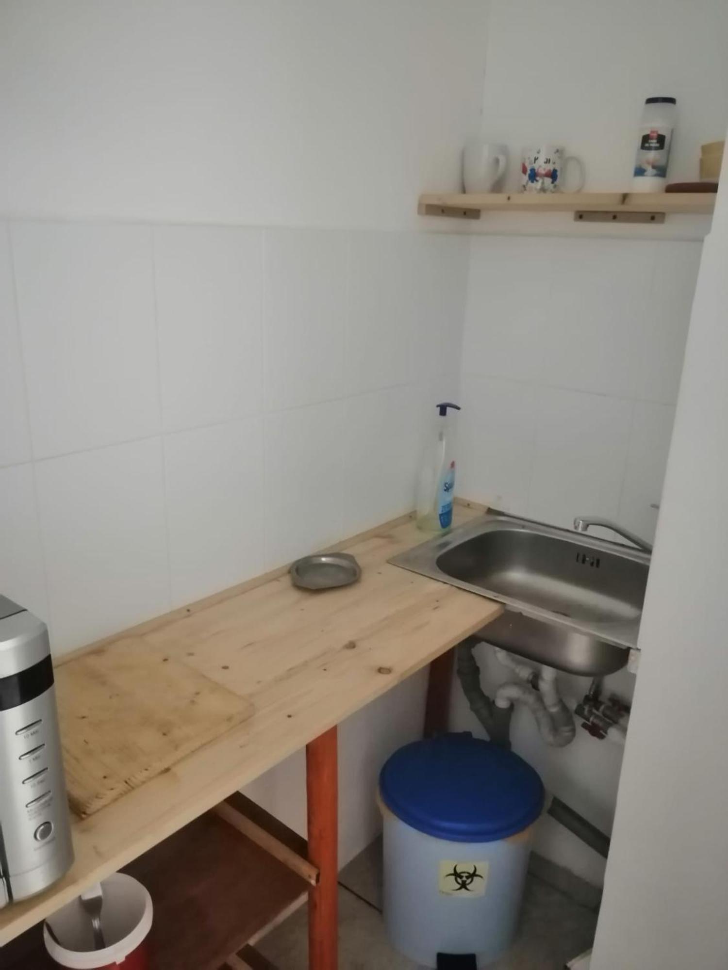 Moss'S Economy Condo Тимишоара Экстерьер фото